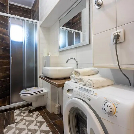 Apartament Lucia *