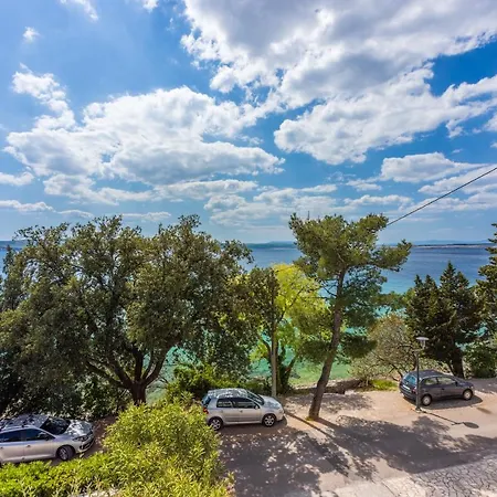 Apartament Lucia *